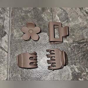 Brown Hair Clip Set- Medium Sized BNIB
